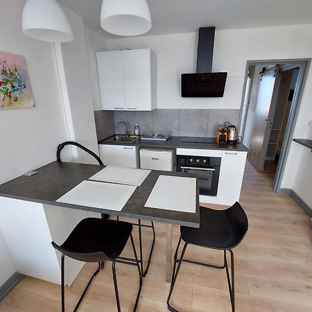 Le Voltaire - T2 Neuf Face Pyrenees Daire Tarbes Dış mekan fotoğraf