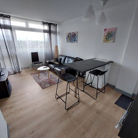 Le Voltaire - T2 Neuf Face Pyrenees Daire Tarbes Dış mekan fotoğraf